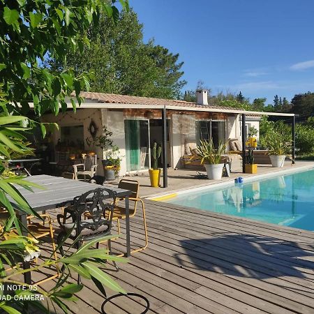 B&B La Terre Brulee Aigues-Mortes Exterior foto